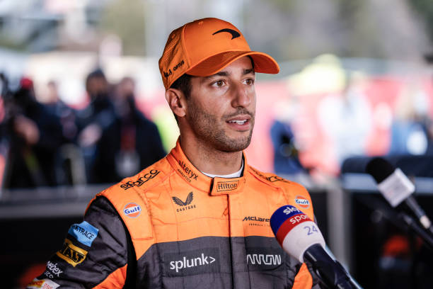 Ricciardo given all clear for Bahrain GP after negative COVID test
