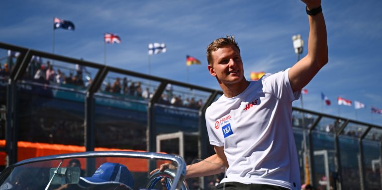 Schumacher unfazed by Sainz’s new Ferrari F1 deal