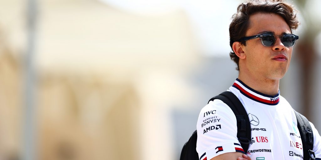 De Vries to get FP1 runout for Williams in Barcelona