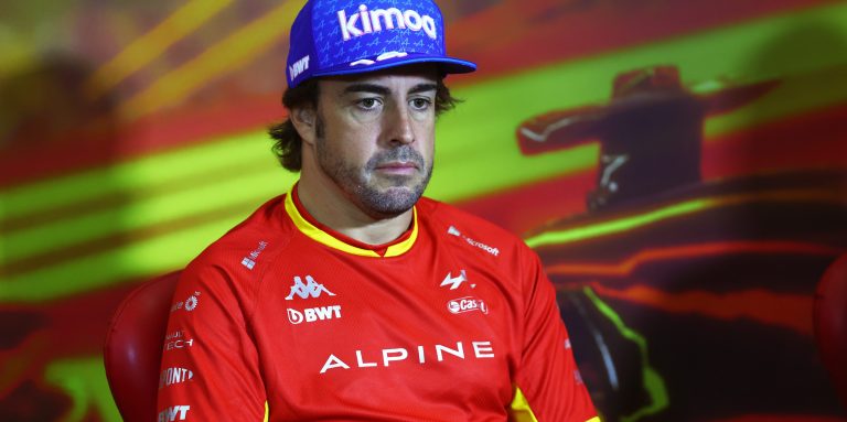 Alonso accuses FIA stewards of ‘incompetence’ over Miami GP penalty