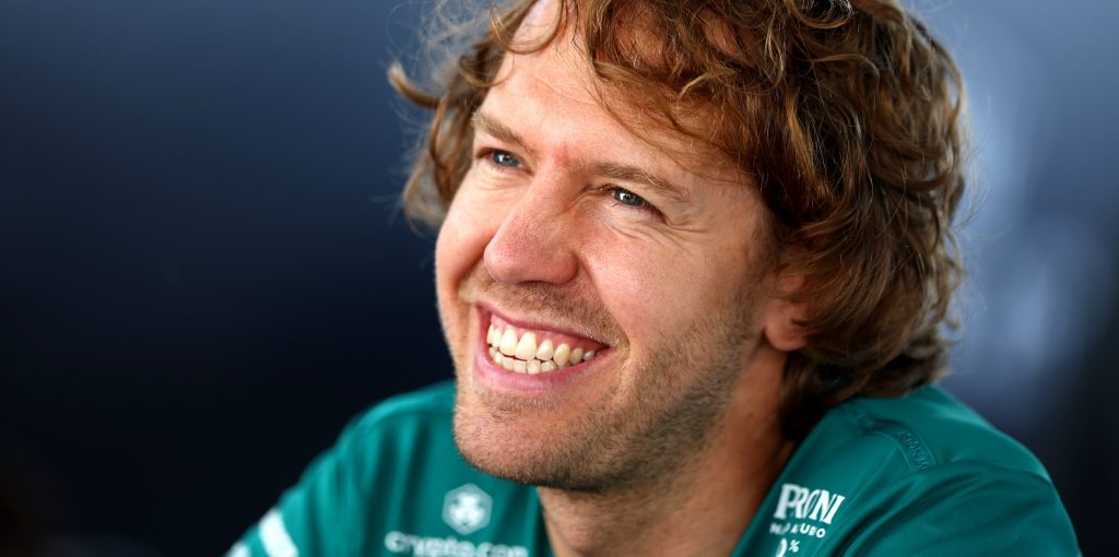 Aston Martin eye long-term Vettel deal ahead of F1 contract talks