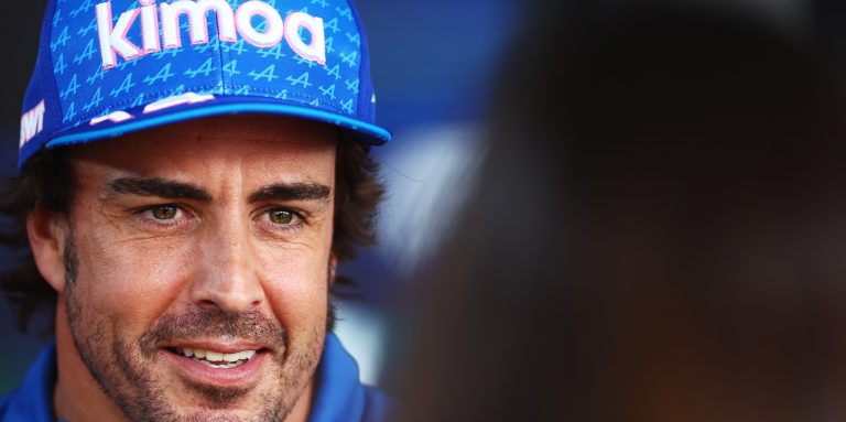 Alonso keeping F1 options open for 2023 but asserts Alpine is his ‘priority’