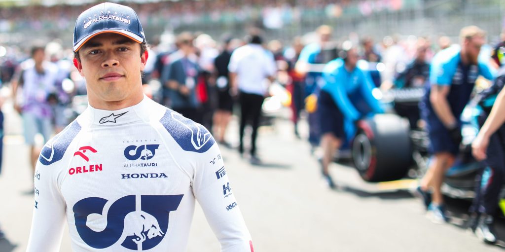 Vettel gives verdict on ‘harsh’ De Vries F1 sacking