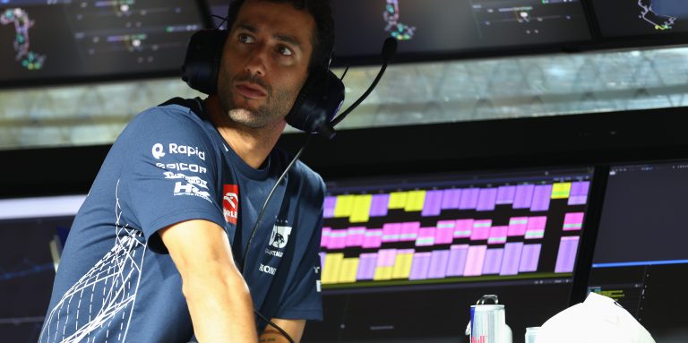 Horner: ‘Less than likely’ Ricciardo will make F1 return in Qatar