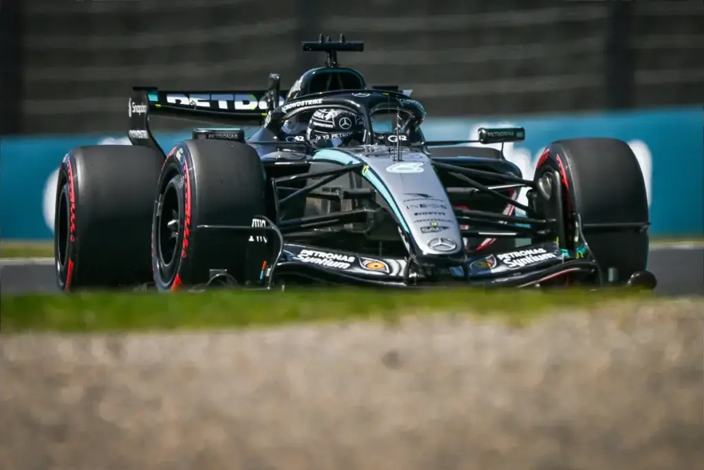 Japanese GP FP1 report: Russell fastest, Antonelli close behind at Suzuka