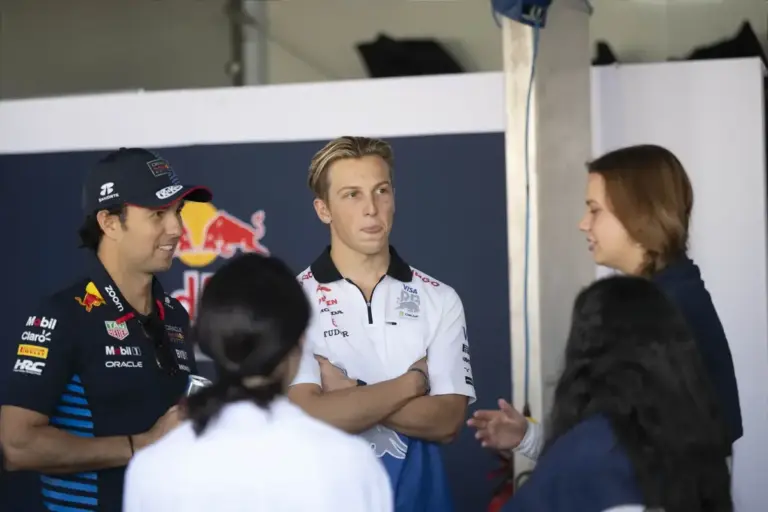 Lawson accuses Perez of ‘grudge’ racing after Australian GP clash