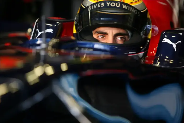 Red Bull sim driver Buemi urges patience after “very bad” Chinese GP