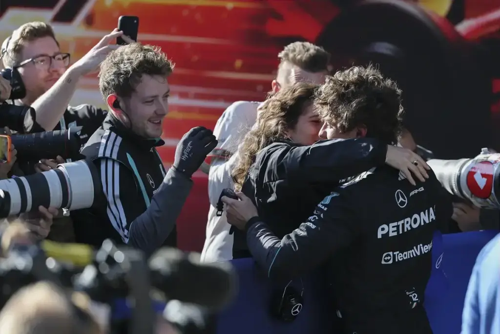 2026 Chinese GP Race Report: Antonelli makes history with maiden F1 victory