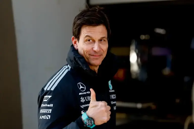 Toto Wolff defends 2026 F1 after Max Verstappen’s “horror show” Chinese GP weekend