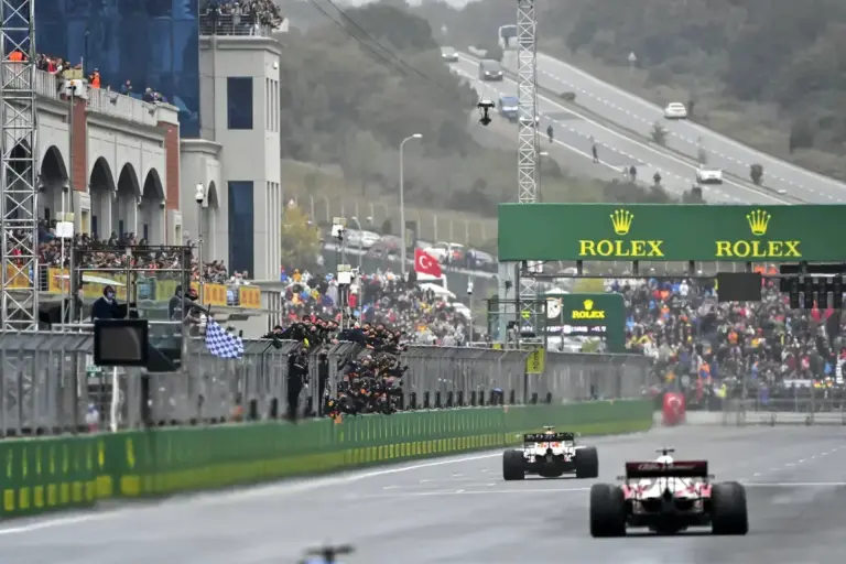 Turkish GP is back: Istanbul Park returns to the F1 from 2027 in a landmark long-term deal