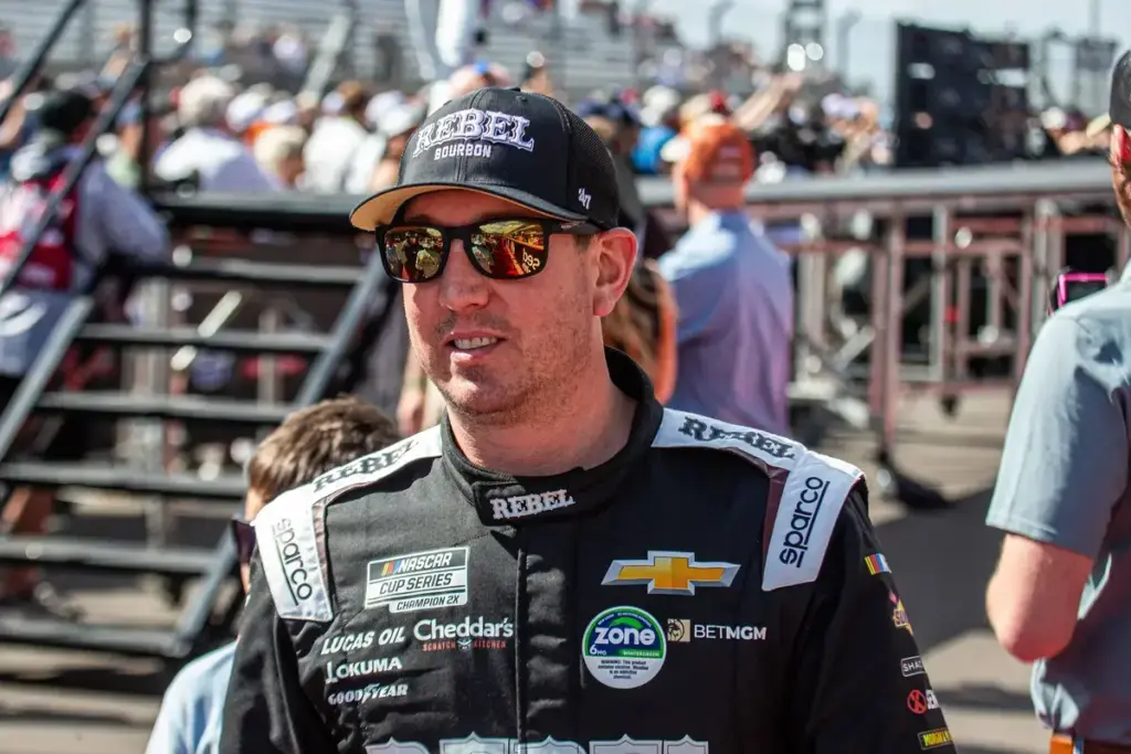 ‘No quit in this No. 8 team’ – Kyle Busch grinds out top-10 at Talladega