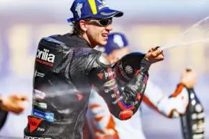 Bezzecchi’s U-turn: From hunting Marquez to fending off Martin