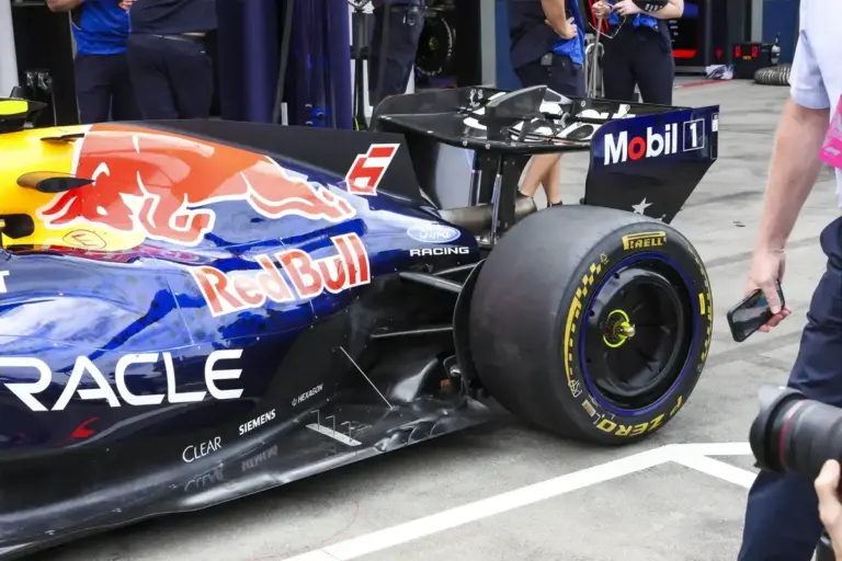 Red Bull tests Ferrari-inspired Macarena rear wing at Silverstone ahead of Miami GP