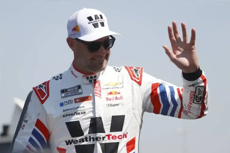 NASCAR: Van Gisbergen’s oval improvement signals shift in Trackhouse Racing hierarchy