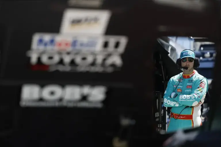 Veteran’s insight: Hamlin’s Take on Gibbs, Blaney’s status, and Busch’s future