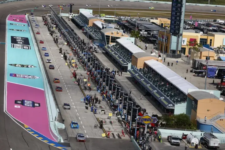 What’s happening with the finale? Fans react as NASCAR faces venue decision buzz