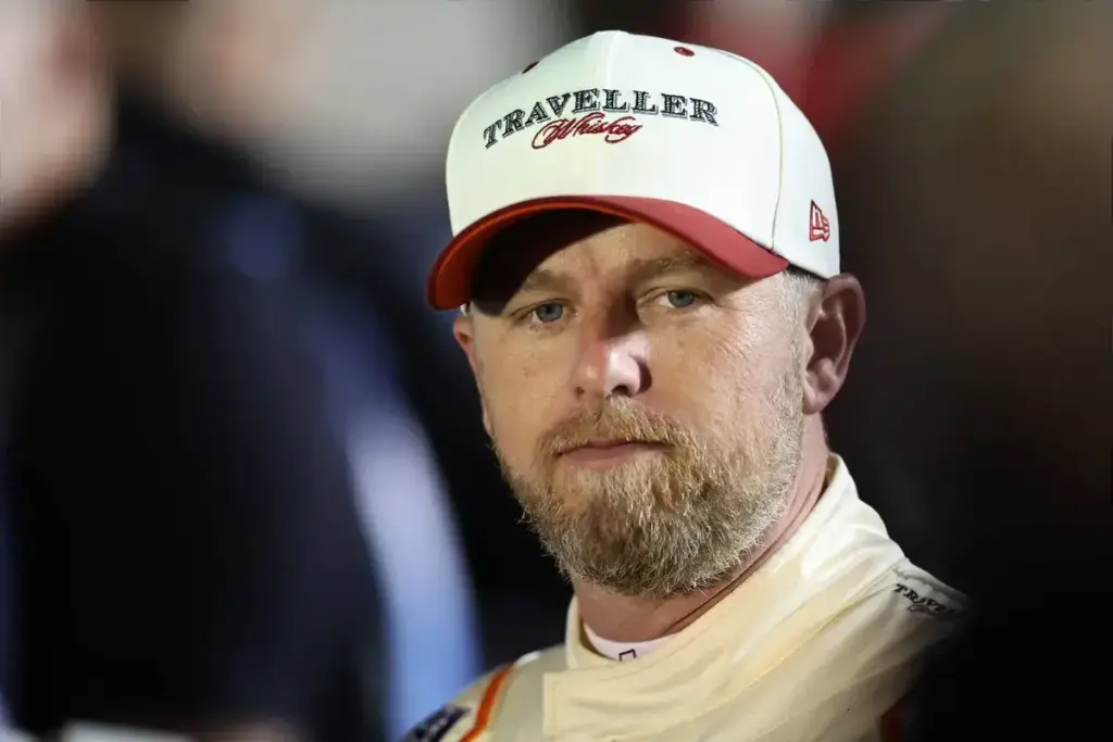 Justin Allgaier confronts rookie after Corey Day steals Dover win late
