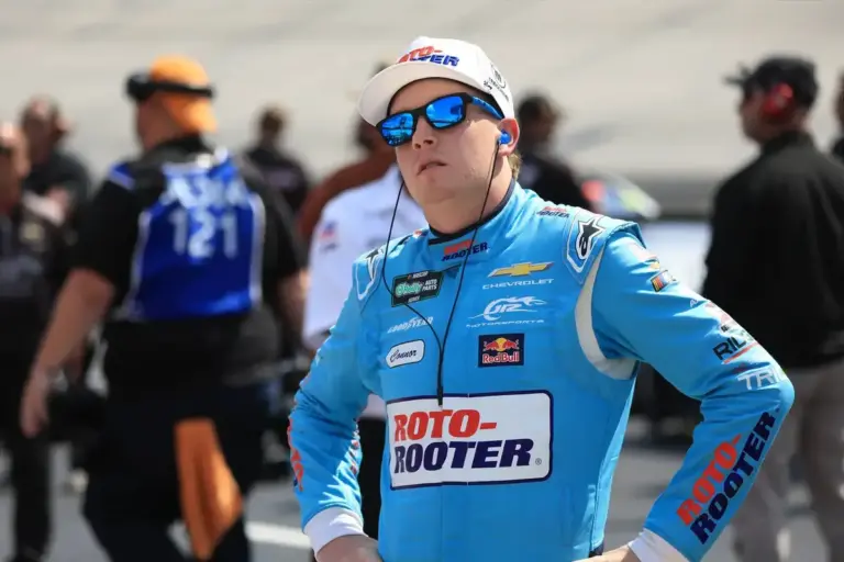 Is Connor Zilisch eyeing a move to Hendrick Motorsports amid Trackhouse Racing struggles?