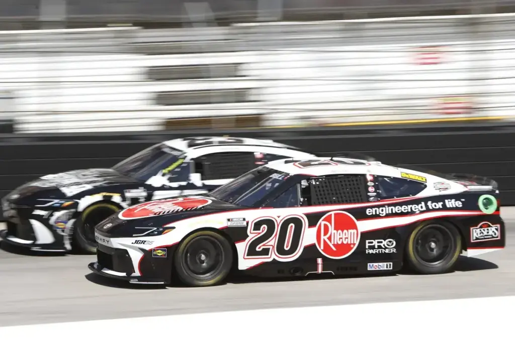 Bell and Wallace seen in intense post-race conversation. Here’s what happened
