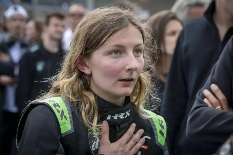 “She’s such a force”: Hamilton backs Pin after F1 Academy champion drives his iconic Mercedes