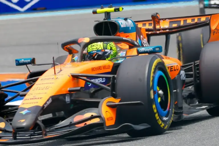 McLaren eyes the ‘Macarena’ rear wing as F1 2026’s hottest trend spreads across the grid