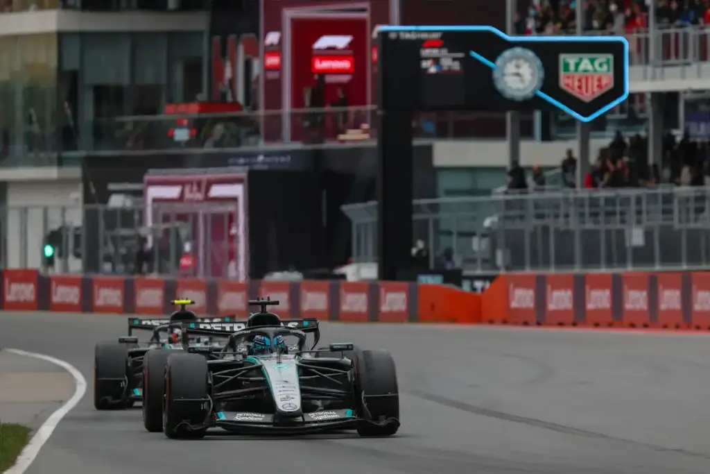 Mercedes set clear red line as Kimi Antonelli and George Russell title fight heats up