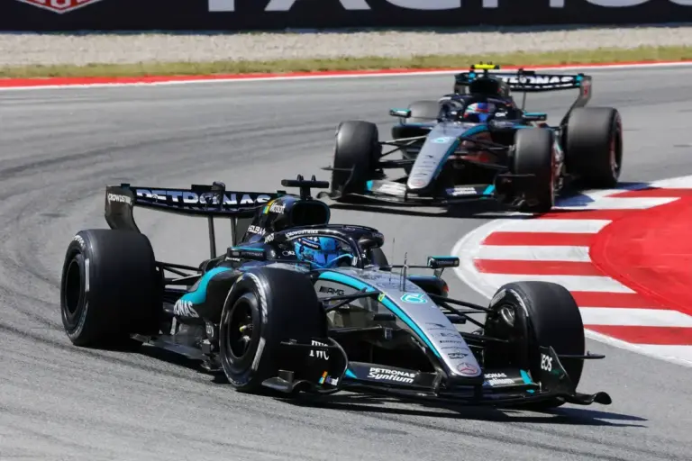 Mercedes confirms battery fault behind costly DNFs as title lead shrinks