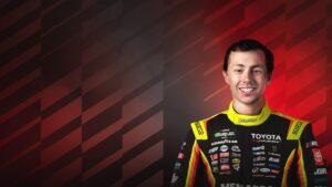 Jones Overtime Pass Turns Chicagoland Return Into Elliott Setback