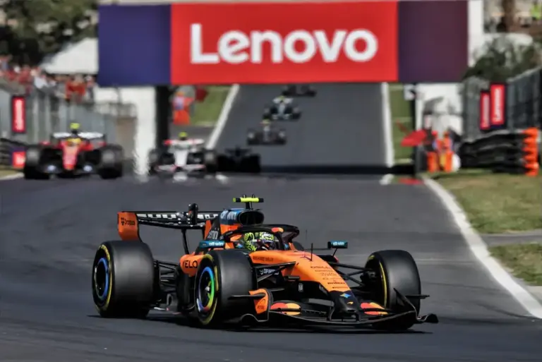 Lando Norris (GBR) McLaren F1 Team MCL40. 06.09.2026. Formula 1 World Championship, Rd 13, Italian Grand Prix, Monza, Italy, Race Day. - www.xpbimages.com, EMail: requests@xpbimages.com © Copyright: Dunbar / XPB Images