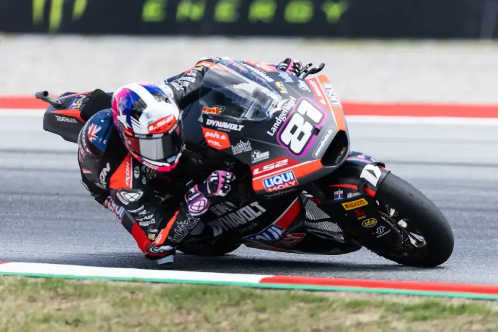 May 17, 2026, Barcelona, Barcelona, Spain: MONTMELO, SPAIN - MAY 17: Senna Agius #81 of LIQUI MOLY Dynavolt Intact GP in action during the Moto2 race at the Grand Prix of Catalunya at Circuit de Barcelona-Catalunya on May 17, 2026 in Montmelo, Spain.