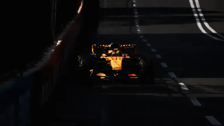 Oscar Piastri Baku lock-up slammed as rookie error by Villeneuve