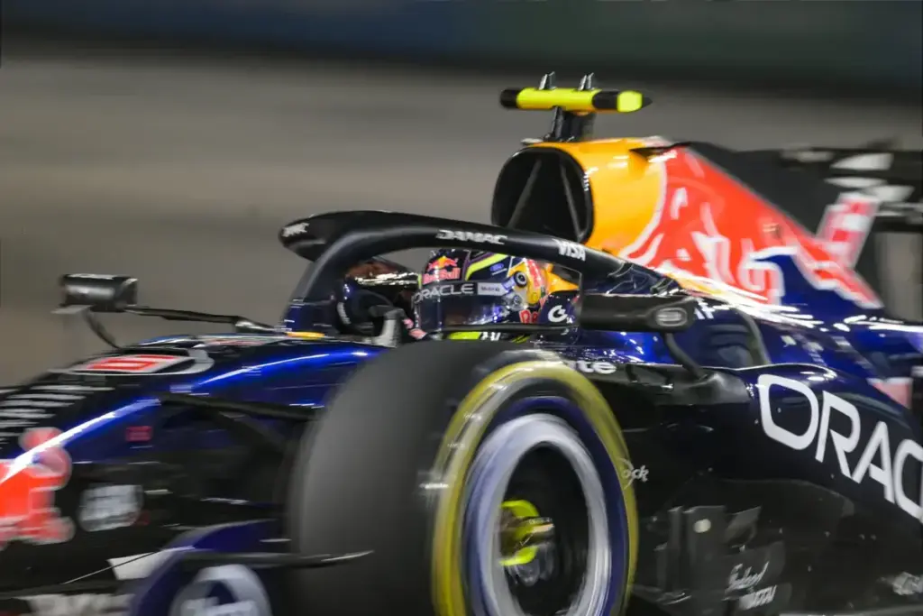 Verstappen wins chaotic Singapore Sprint as Russell crashes from lead